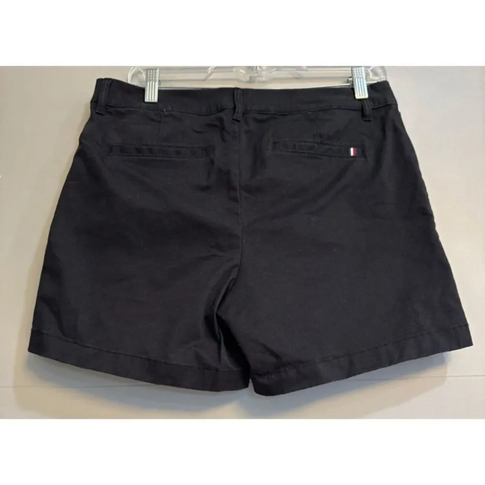 Tommy Hilfiger Women Black Classic Stretch Short Size 8